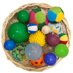 Pelotas set 17 pz y Canasto